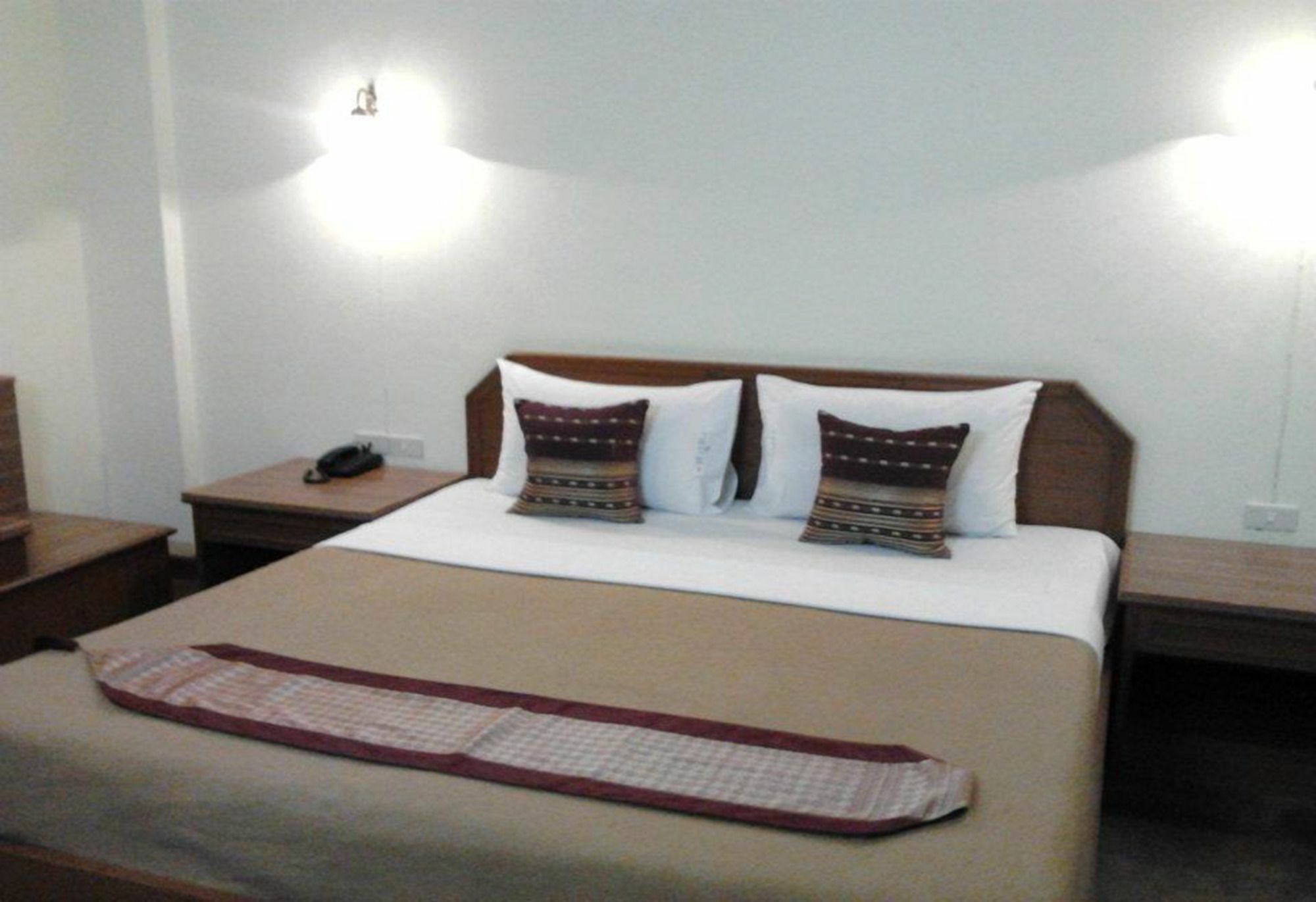 Lisa Chiang Mai Hotel Екстериор снимка