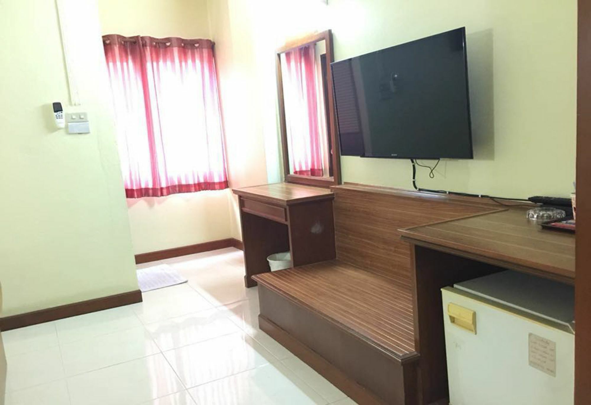 Lisa Chiang Mai Hotel Екстериор снимка