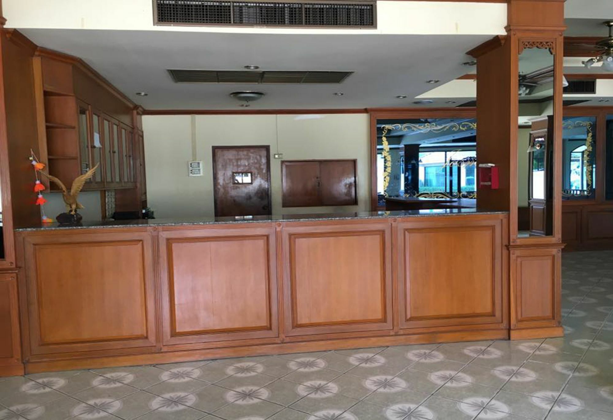 Lisa Chiang Mai Hotel Екстериор снимка